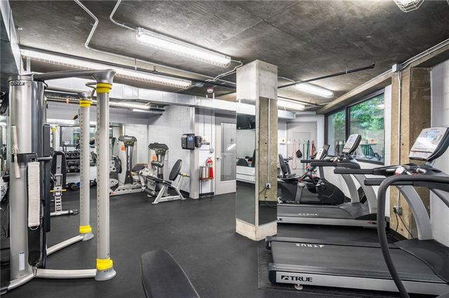 3235 Roswell Road NE 405, Atlanta, GA 30305