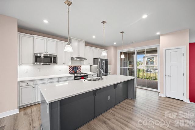 928 Portrush Lane, Tega Cay, SC 29708