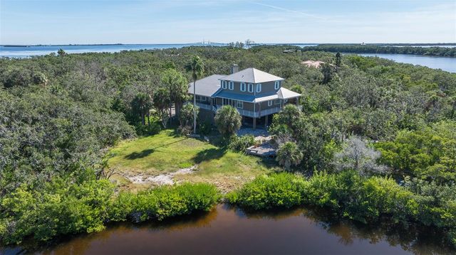 2000 BAYVIEW DRIVE, Tierra Verde, FL 33715