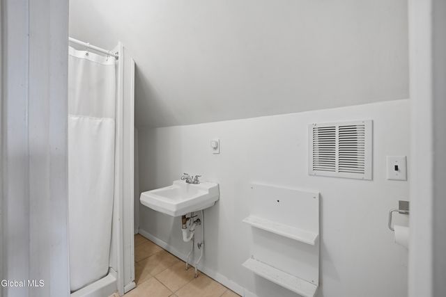 288 Morton Avenue, Albany, NY 12209