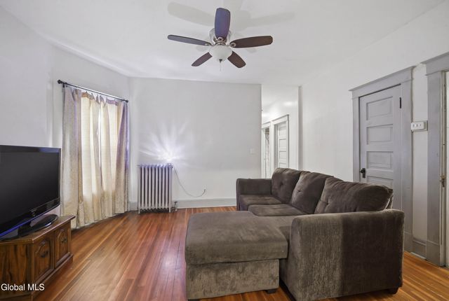 288 Morton Avenue, Albany, NY 12209