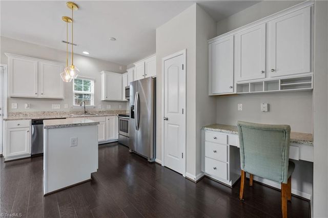 5307 Farm House Trail, Winston-salem, NC 27103