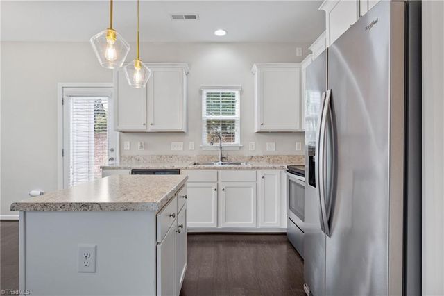 5307 Farm House Trail, Winston-salem, NC 27103