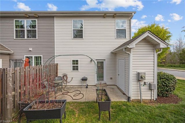 5307 Farm House Trail, Winston-salem, NC 27103