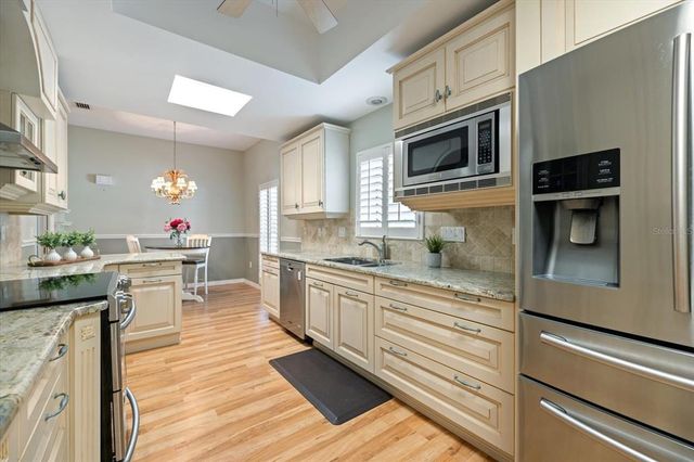 28 DOMINICA DRIVE, Englewood, FL 34223