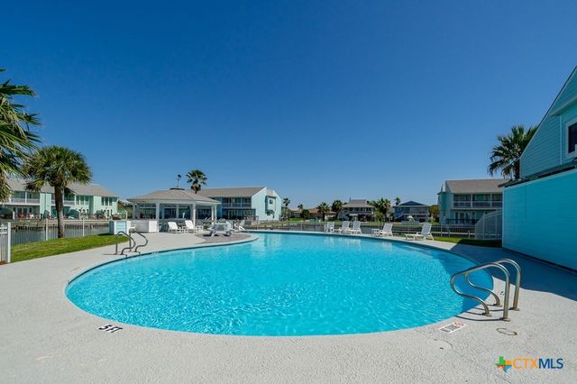 908 Sandollar, Rockport, TX 78382