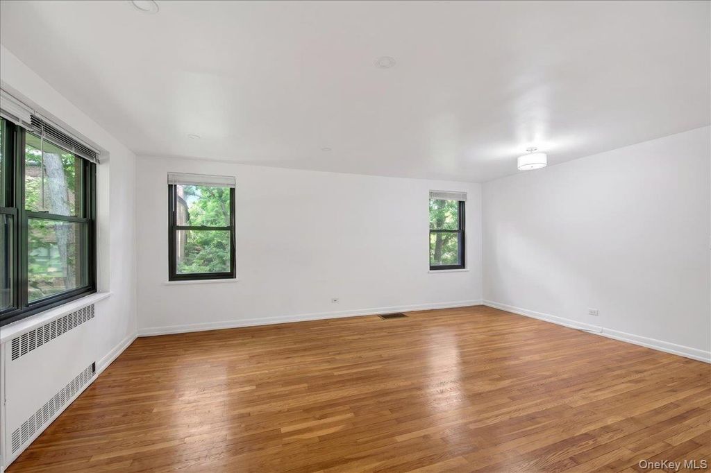 40 Rockledge Road 1A, Hartsdale, NY 10530 — photo 2