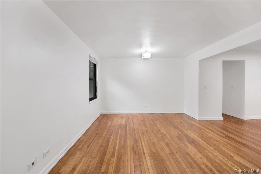 40 Rockledge Road 1A, Hartsdale, NY 10530 — photo 4