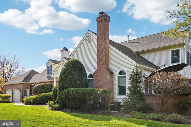 437 WINDROW CLUSTERS DR, Moorestown, NJ 08057