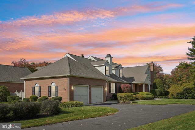 437 WINDROW CLUSTERS DR, Moorestown, NJ 08057