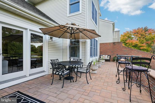 437 WINDROW CLUSTERS DR, Moorestown, NJ 08057