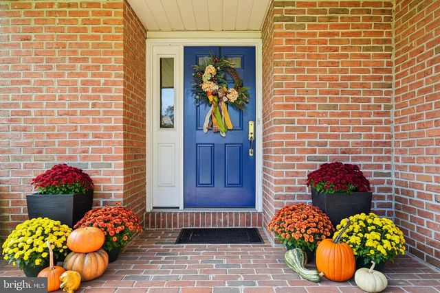 437 WINDROW CLUSTERS DR, Moorestown, NJ 08057