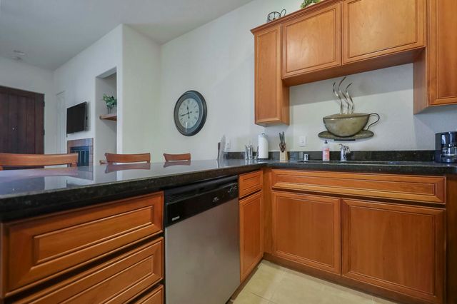 50610 Santa Rosa Plaza 8, La Quinta, CA 92253
