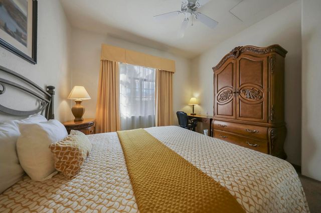 50610 Santa Rosa Plaza 8, La Quinta, CA 92253