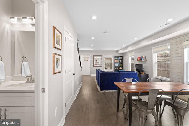 4416 GAULT PL NE, Washington, DC 20019