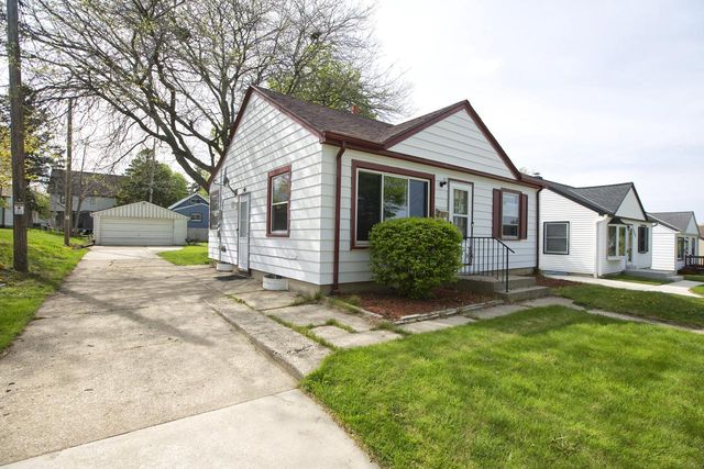3559 1st PLACE, Milwaukee, WI 53207