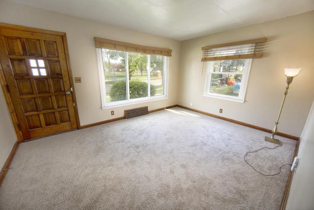 3559 1st PLACE, Milwaukee, WI 53207