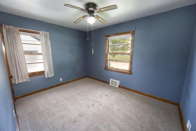 3559 1st PLACE, Milwaukee, WI 53207