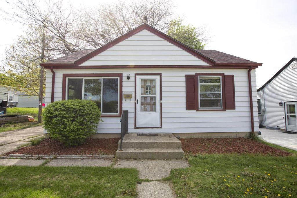 3559 1st PLACE, Milwaukee, WI 53207