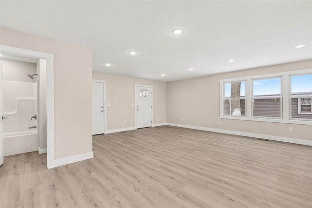 99 River Street, Coopersville, MI 49404