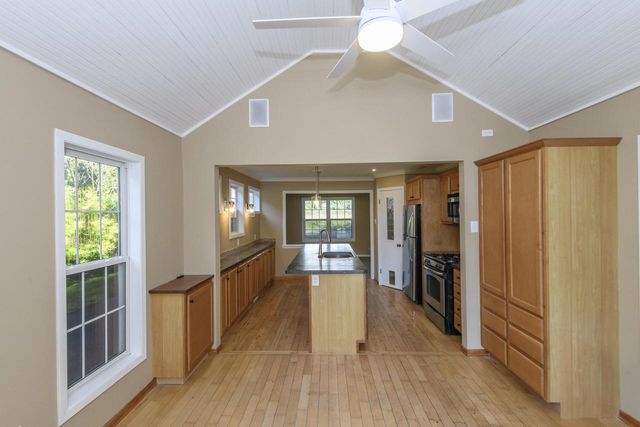 11319 3rd AVENUE, Pleasant Prairie, WI 53158