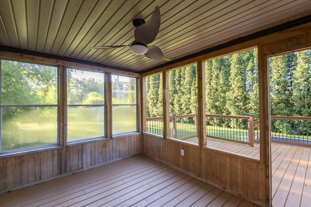 11319 3rd AVENUE, Pleasant Prairie, WI 53158