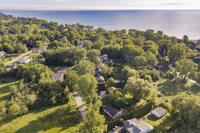 11319 3rd AVENUE, Pleasant Prairie, WI 53158