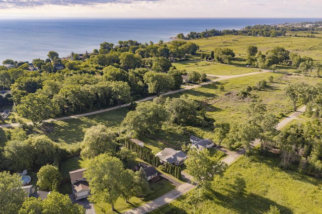 11319 3rd AVENUE, Pleasant Prairie, WI 53158