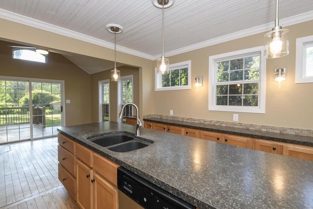 11319 3rd AVENUE, Pleasant Prairie, WI 53158