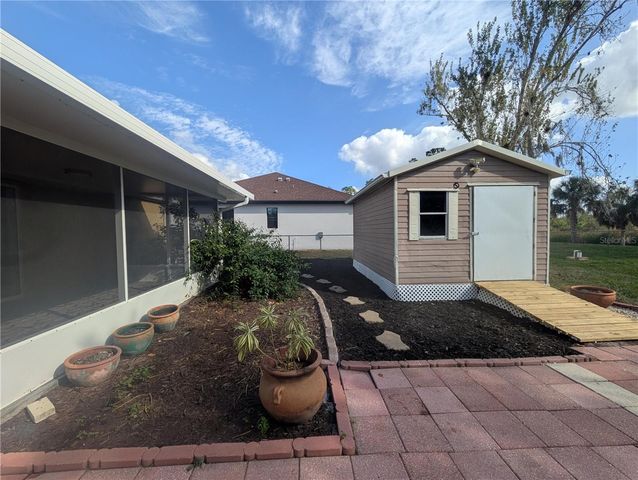 4395 HANSARD AVENUE, North Port, FL 34286