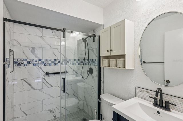 4395 HANSARD AVENUE, North Port, FL 34286