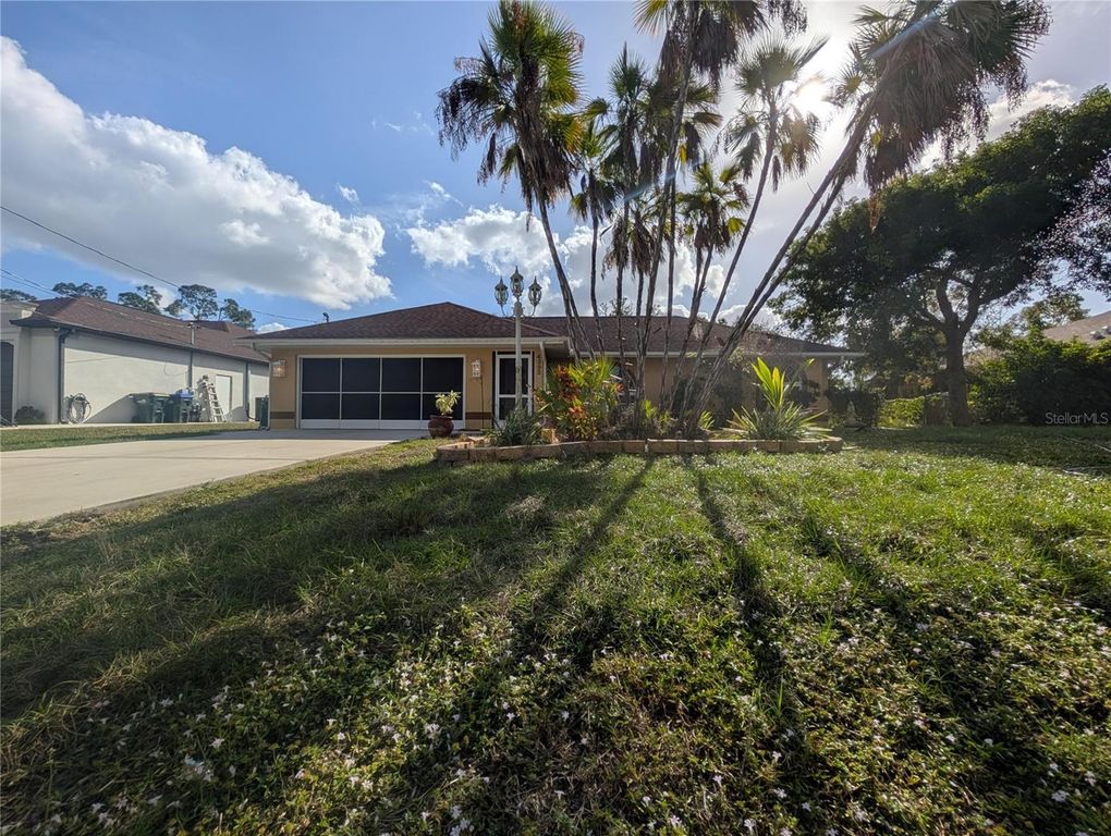 4395 HANSARD AVENUE, North Port, FL 34286