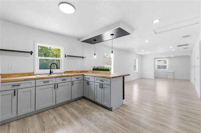 1104 E 8 TH STREET, Sanford, FL 32771