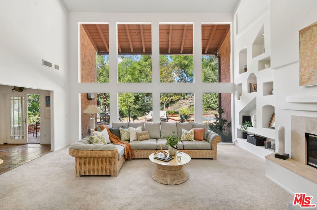 4734 Louise Avenue, Encino, CA 91316 — photo 3