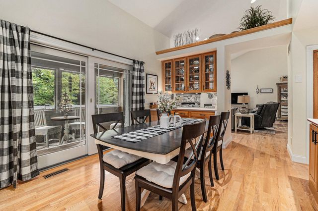5450 W Riverside Drive, Ludington, MI 49431