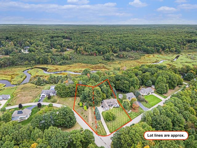 5450 W Riverside Drive, Ludington, MI 49431
