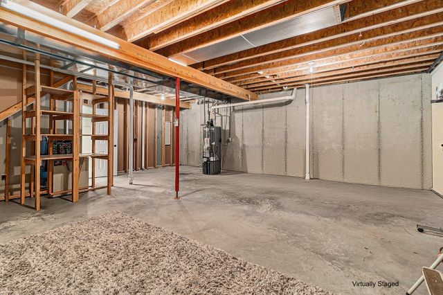 5450 W Riverside Drive, Ludington, MI 49431