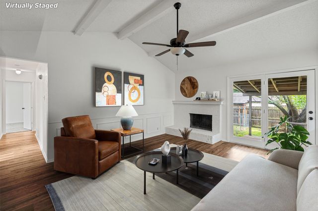 1915 Westover Court, Arlington, TX 76015