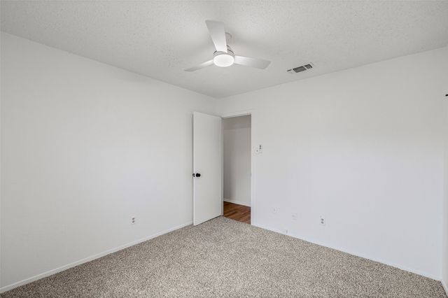 1915 Westover Court, Arlington, TX 76015