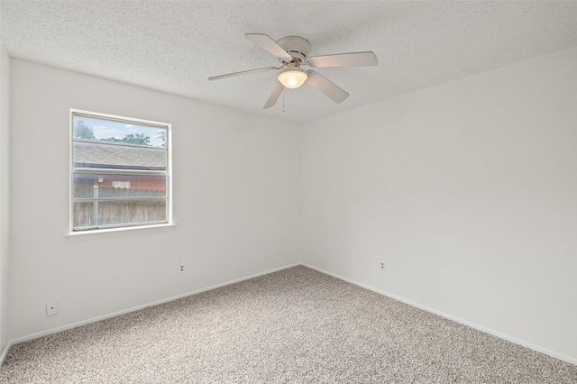 1915 Westover Court, Arlington, TX 76015