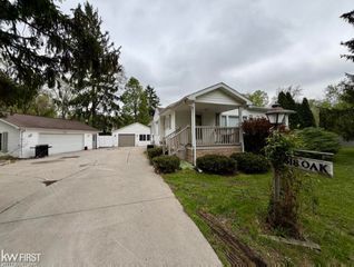 518 Oak Street, Mt Morris, MI 48458