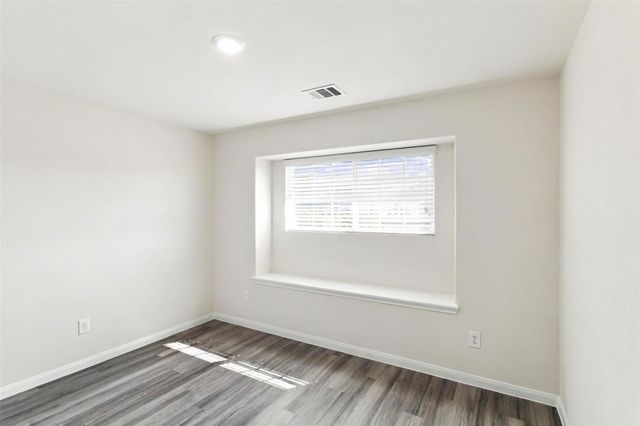 12035 Munich Drive, Houston, TX 77044