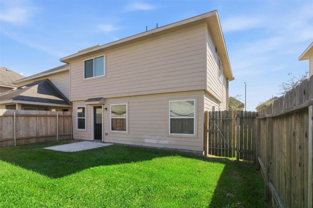 12035 Munich Drive, Houston, TX 77044