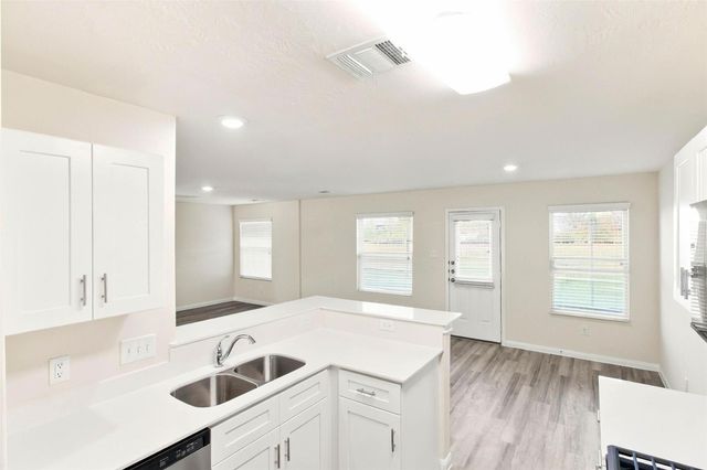 12035 Munich Drive, Houston, TX 77044