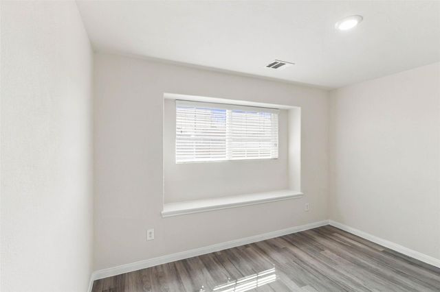 12035 Munich Drive, Houston, TX 77044