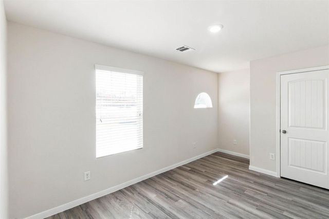 12035 Munich Drive, Houston, TX 77044