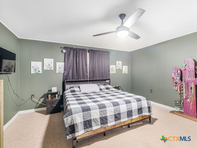 1510 N Avenue, Shiner, TX 77984