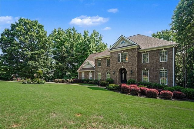 952 Ardmore Trail, Hoschton, GA 30548