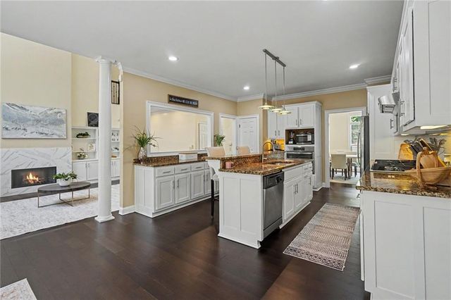 952 Ardmore Trail, Hoschton, GA 30548