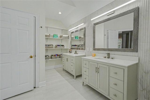952 Ardmore Trail, Hoschton, GA 30548